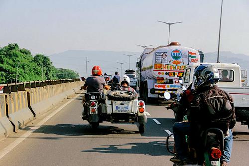 Sunday morning ride in Mumbai.